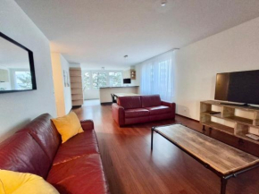 4-Bedroom Getaway in Zug with Spacious Living